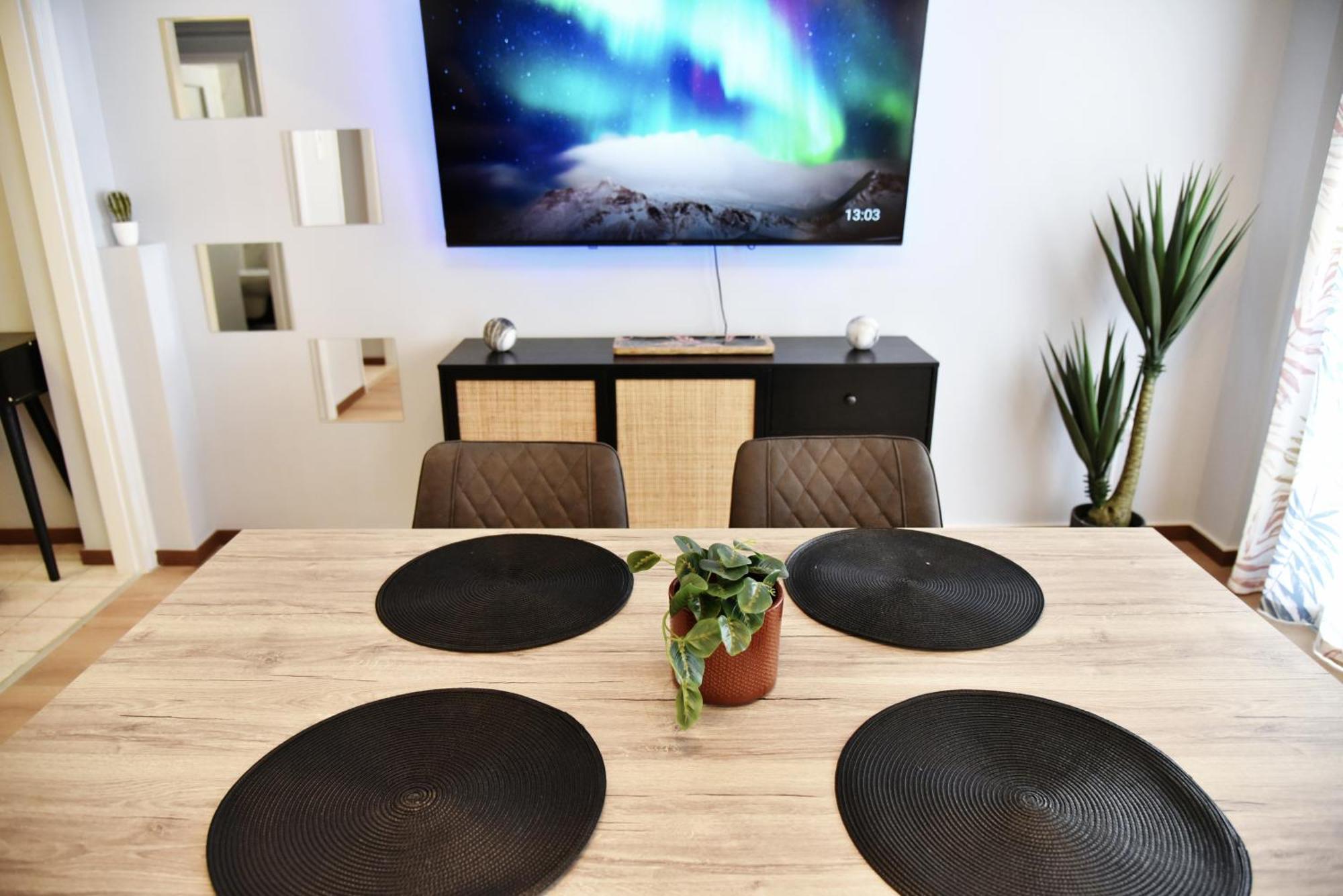 Appartamento Kipseli New Modern & Cozy 65Tv Netflix Atene Esterno foto