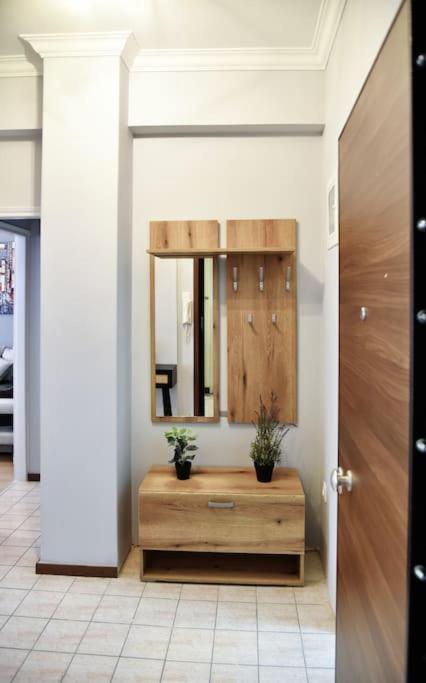 Appartamento Kipseli New Modern & Cozy 65Tv Netflix Atene Esterno foto